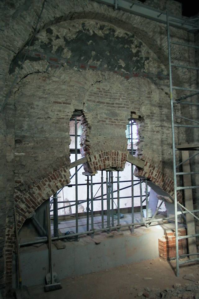 Restoration east choir inside 22